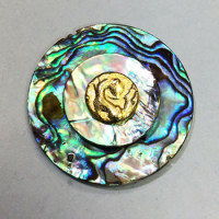 AA-1155- New Zealand Abalone Shell with Matte Gold Center 