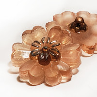G-4015-1   Vintage Peach Flower-Shaped Glass Button, 7/8"