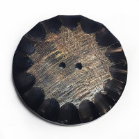 GHW-1228 Genuine Carved Horn Button