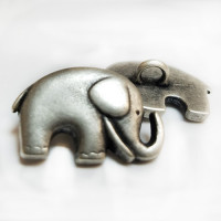 M-1321 Antique Silver Elephant Button