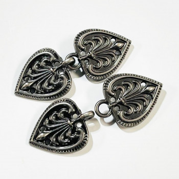 M-5175  Metal Heart-Shaped Hook and Eye Closure, Ant. Silver