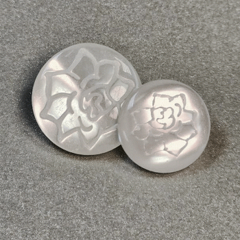 P-1217-Pearly Flower Button, 2 Sizes - Priced Per Dozen