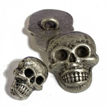 M-6218 - Antique Silver Metal Skull Button,  2 Sizes 
