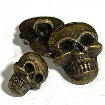 M-6218A - Antique Brass Metal Skull Button,  2 Sizes 