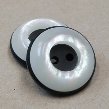 P-1205 Iridescent and Black Button