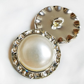 RHP-44-Pearl and Rhinestone Button 2 Sizes